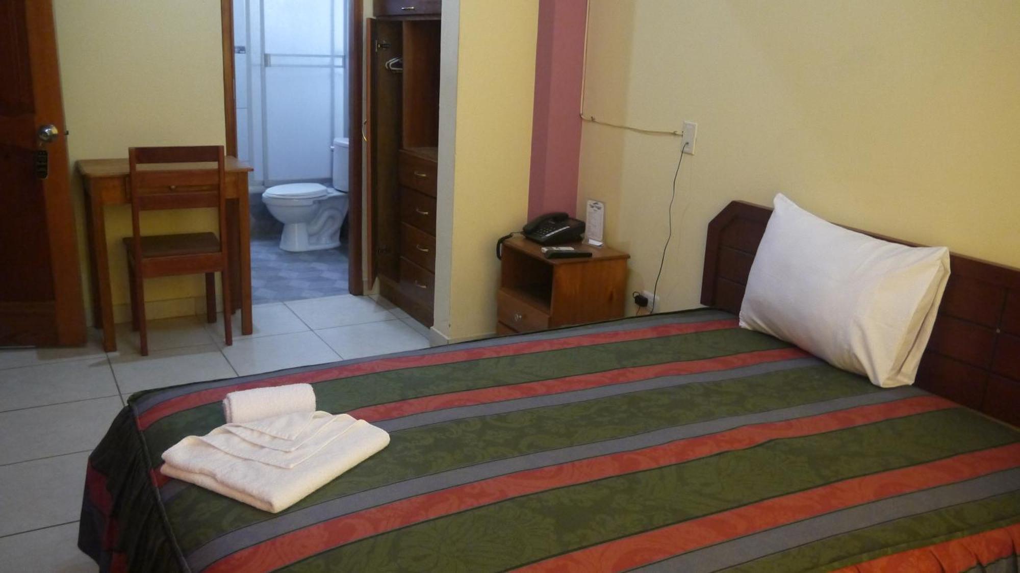 Hotel Jhor Bush Pucallpa Værelse billede